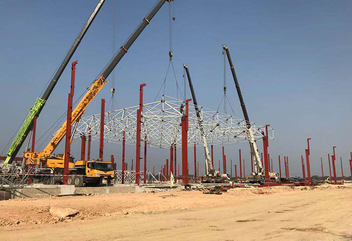 海伦小鹏新能源汽车