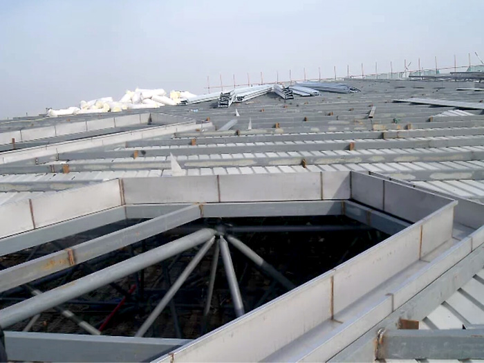 海伦安吉县体育馆网架